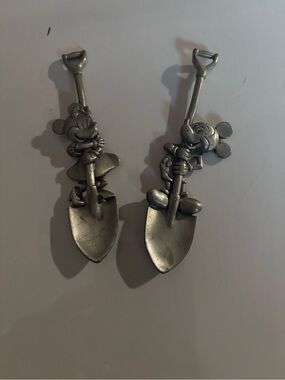 Disney vintage pewter Metal Mickey & Minnie Shovel Spoon Set